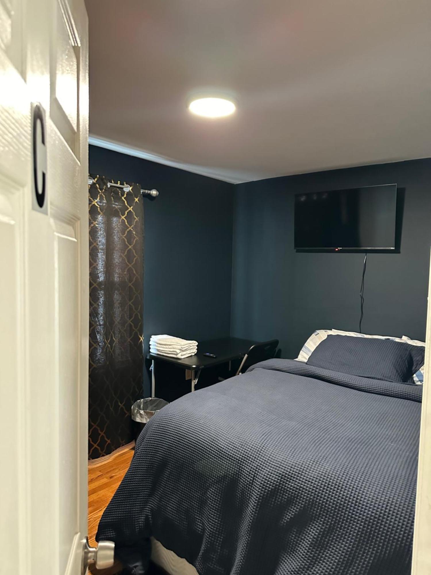 Fidelia Crystal Room, Queen Bed Minutes From Newark Liberty International Airport And Newark Penn Station Irvington Ngoại thất bức ảnh